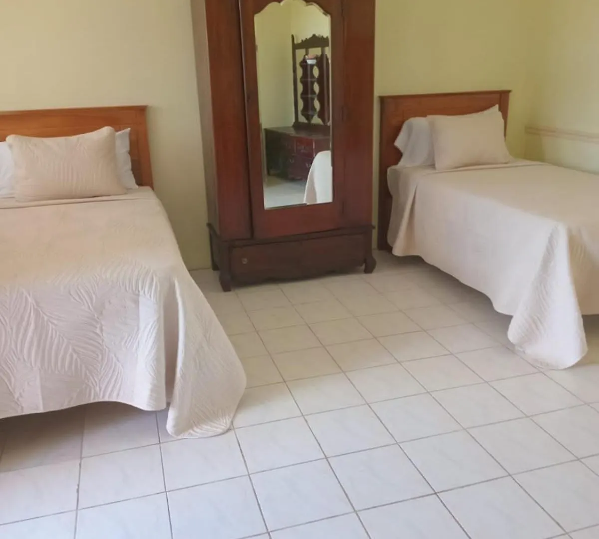 Villa Escape To Parakeethill B&B Negril Jamaica